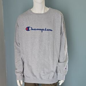 Champion Men's Light Gray Crewneck Sweatshirt